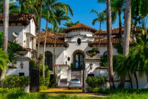 Invest Smart in Four Corners, Florida: Real Estate Guide